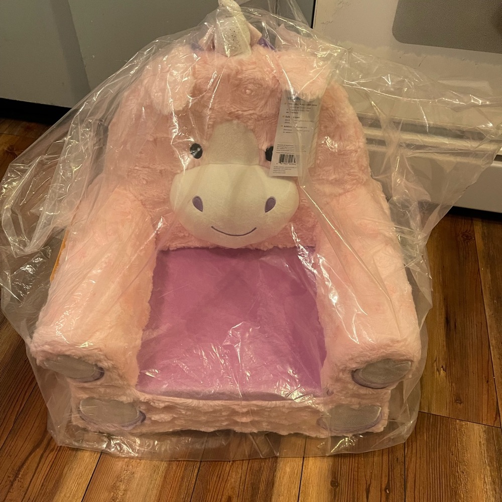 Brand new kids unicorn chair. Would make an adorable gift for a little girl!